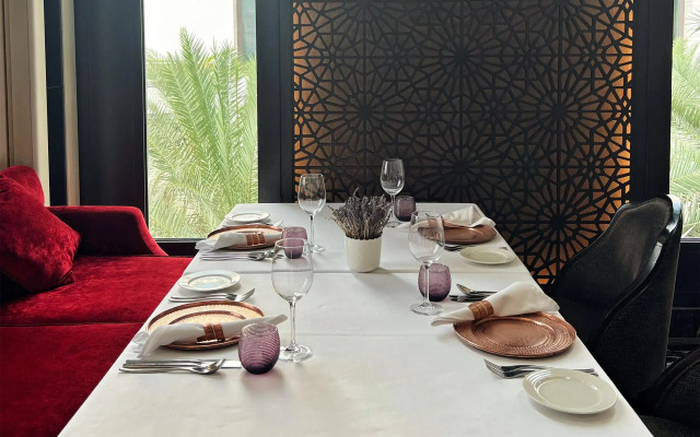 Radisson Collection Muscat, Hormuz Grand