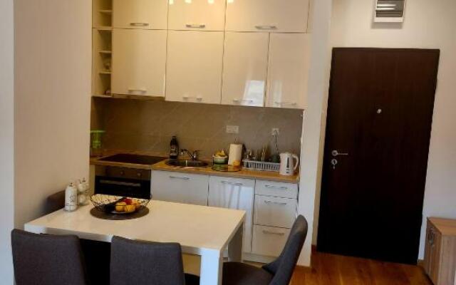 Lovely 1-Bedroom rental unit with free parking