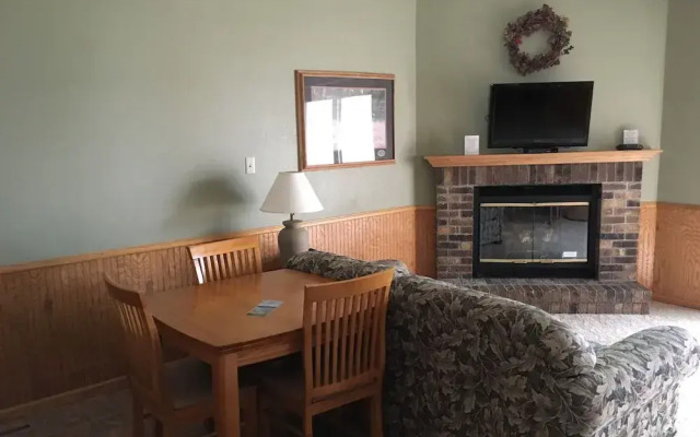 Kavanaugh's Sylvan Lake Resort