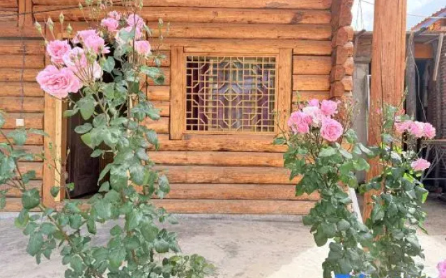 Golden Dream Maker Homestay at Haba Snow Mountain