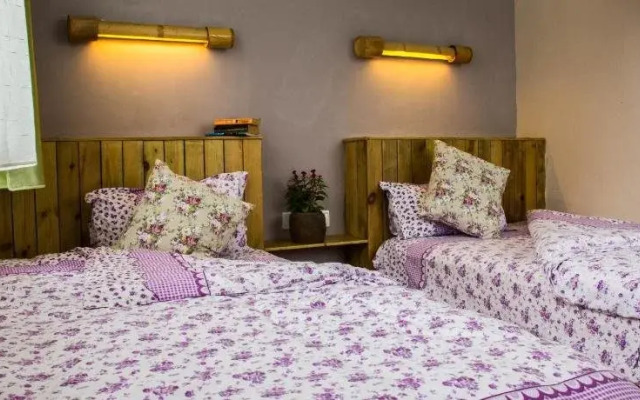 Yangshuo Ecofarm Lodge