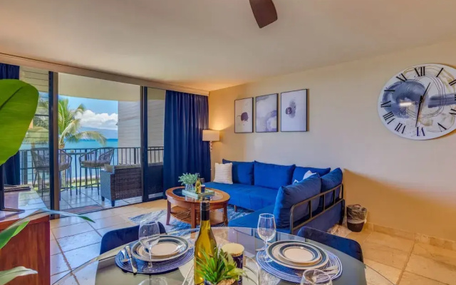 Kahana Reef 216 by RedAwning