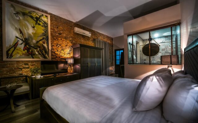 Oliving Residence