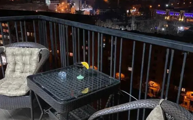 8 floor