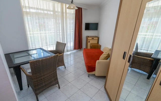 Carmen Suite Hotel