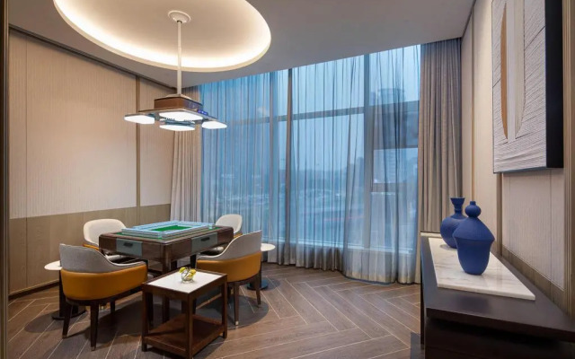 HUALUXE Leshan by IHG