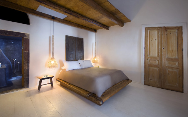Sophia Luxury Suites