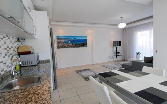 5 Star Luxury Emerald Complex