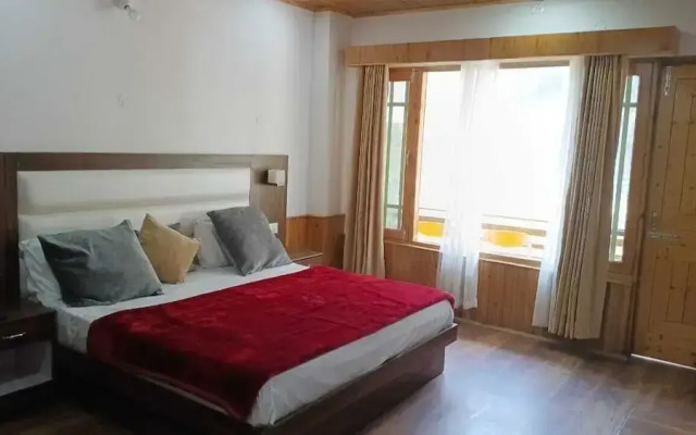 Tirthan Villa Resort
