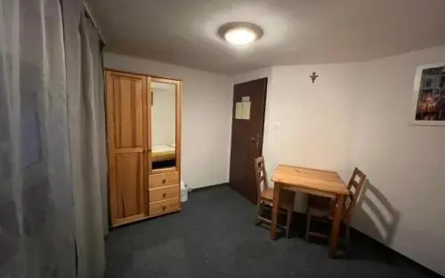 Dom Franciszkański San Antonio