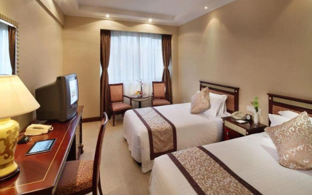Shanghai Hotel – Guest Rooms – Shanghai