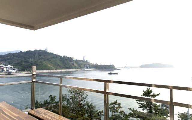Yeosu Sun Hill SPA Pension