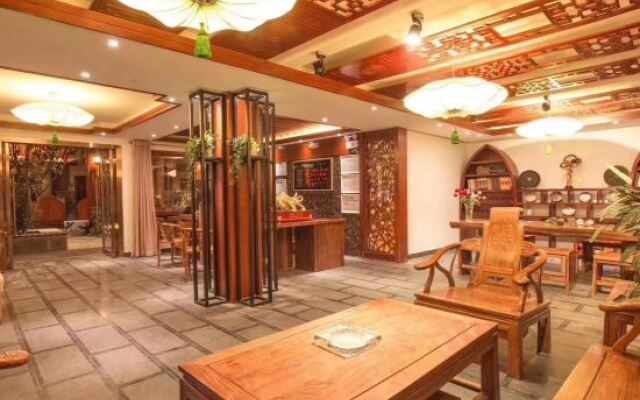 Yishan Mansion Lijiang