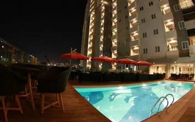 MG Suites Apt 19