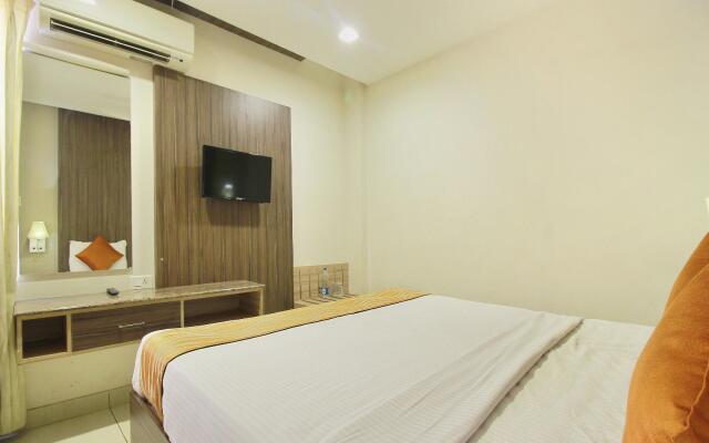 Capital O 1607 Ranas Residency