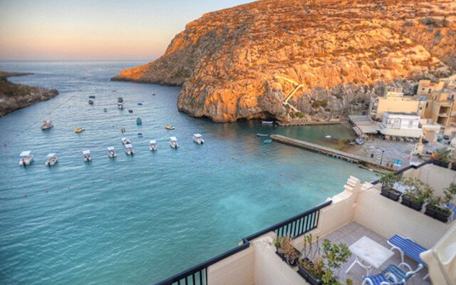 Beautiful Farmhouse With Courtyard and BBQ in Gozo