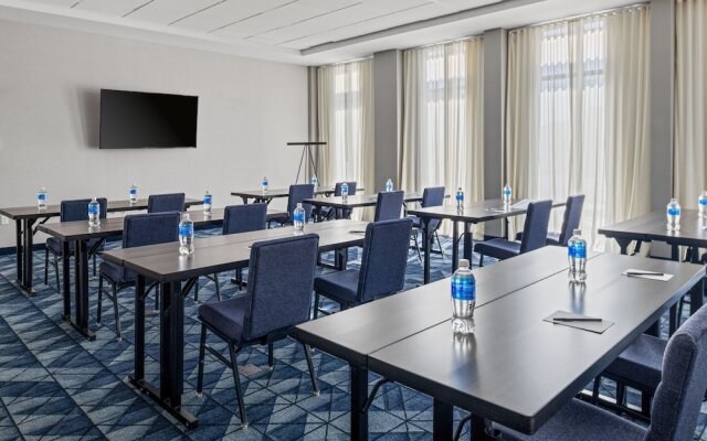 Courtyard by Marriott Modesto North