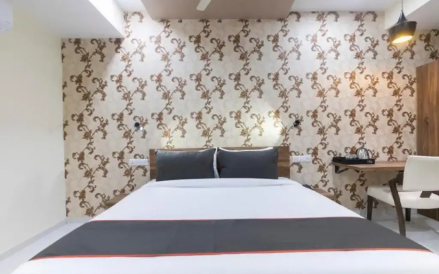 Hotel Greenwood by OYO Rooms