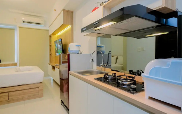 Comfy And Best Deal Studio At Citra Living Apartment