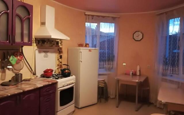 Guest House on Novorossiyskaya 84
