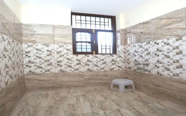 OYO 12734 Home Valley View Studio Kasauli