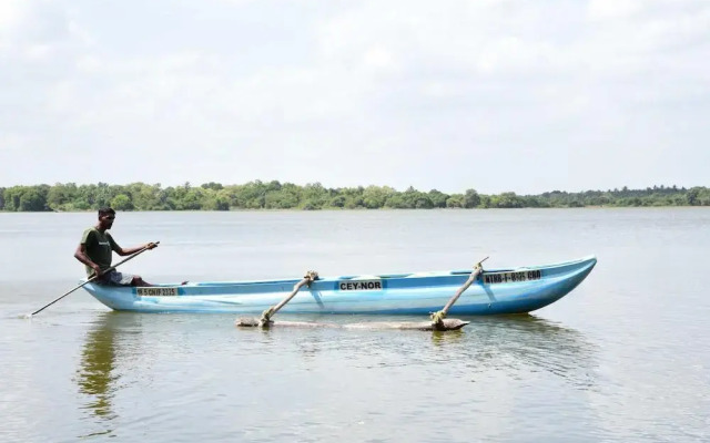 Indika Lake Resort @ Village