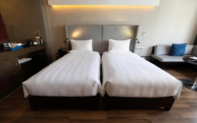 Novotel Suites Hanoi