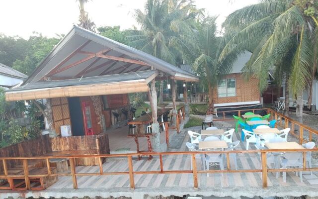 Cangdoki Resort and DIve Camp