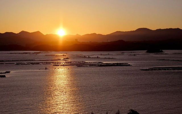 Shirahama Seaside Hotel
