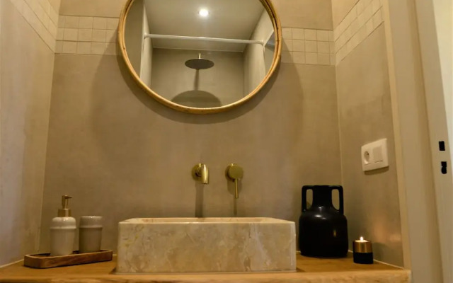 SLEEP INN ANTWERP - Japandi Lofts