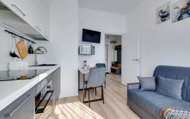 Хэппи Пипл на ул. Героя России Филиппова, д. 10