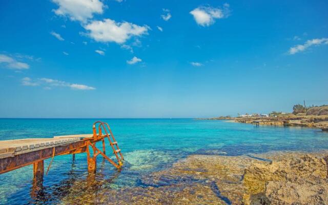 Marlita Beach Hotel Apartments