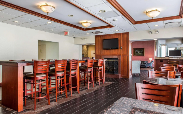 Hamden Hotel and Suites – Hamden New Haven