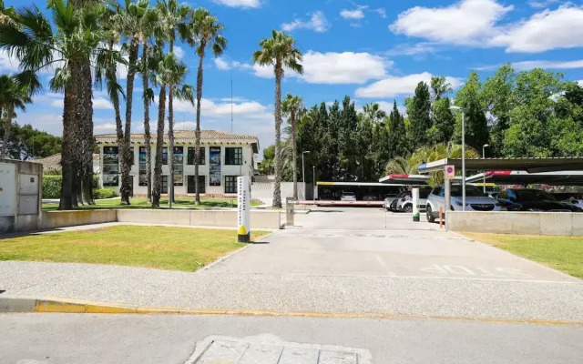 Belvilla by OYO La Plaza de Villamartin