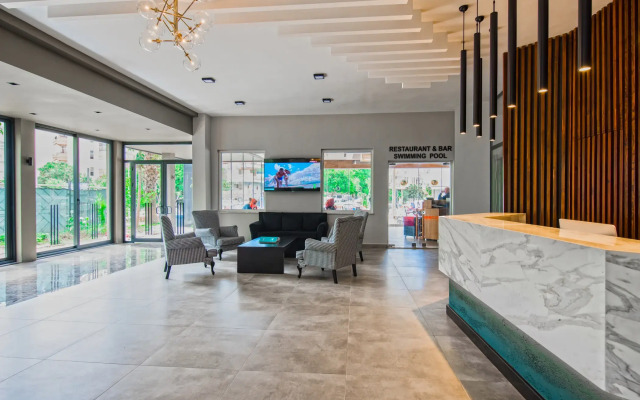 Kleopatra Tower Suite Hotel