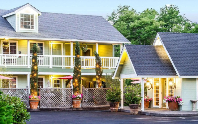 The Inn at Baechtel Creek