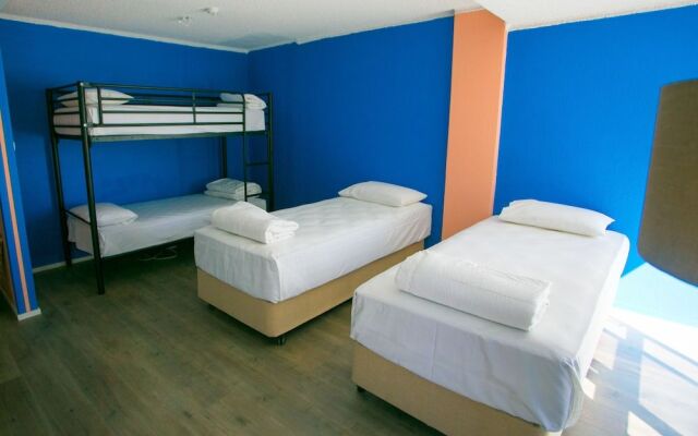 Rainbow Bay Backpackers