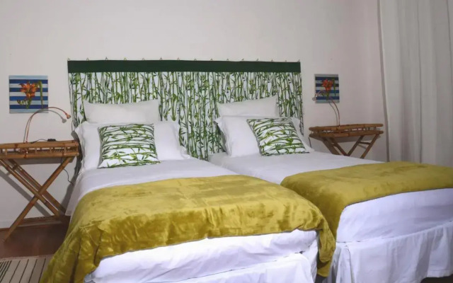 Theia Apartment