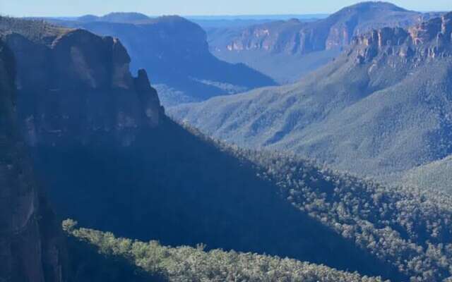 Tullys Hut - Walk to Hikes, Waterfalls, Views