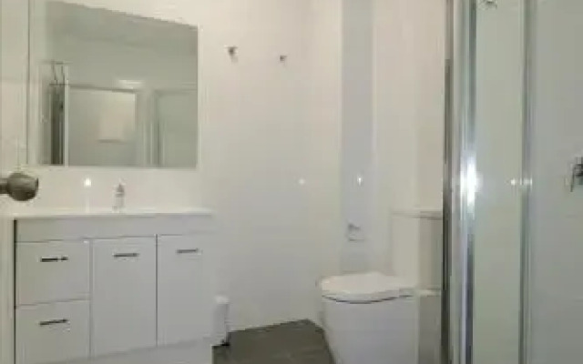 Dolphin Court 2, 1 Gowing Street