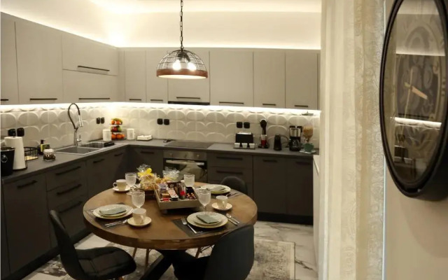 LA Larissa Luxury Apartments Kreousa