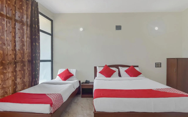 Hotel Raj