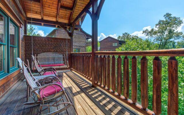 Gatlinburg Majesty by Jackson Mountain Homes