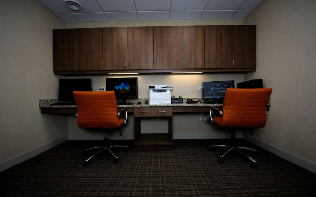 Hampton Inn & Suites by Hilton Truro