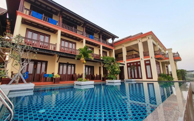 Pon Arena Hotel