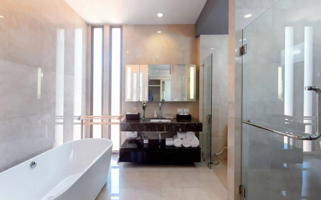 X10 Seaview Suites Panwa Beach