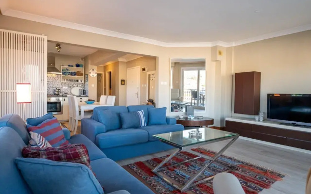 Flat w Sea View Balcony 3 min to Cesme Marina