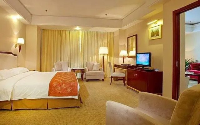 Chengde Tianbao Hotel