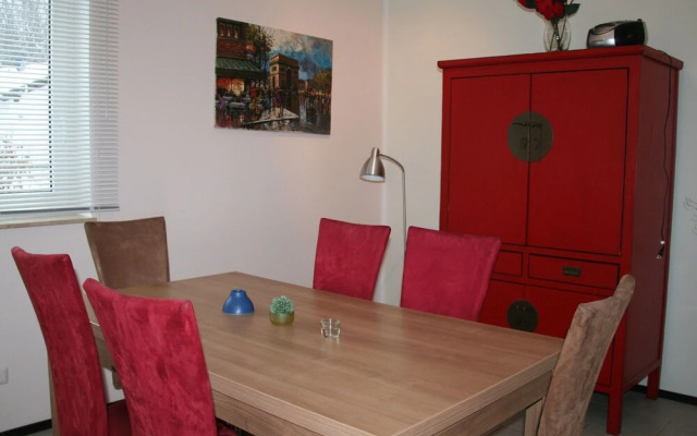 Holiday Home in Hinterhausen With Garden