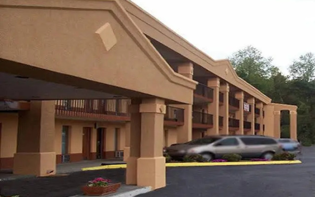 Scottish Inn Knoxville